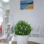 Vv Brisamar Apartman Telde