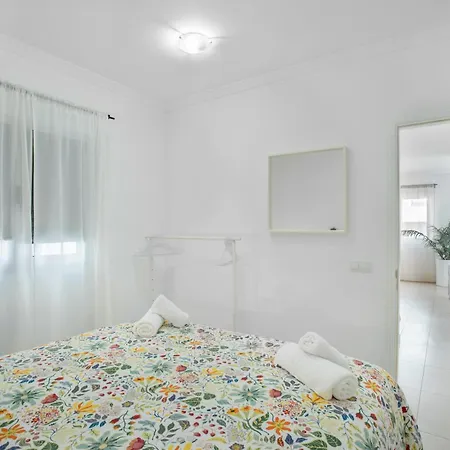 Vv Brisamar Apartman Telde